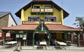 Hotel Napsugár